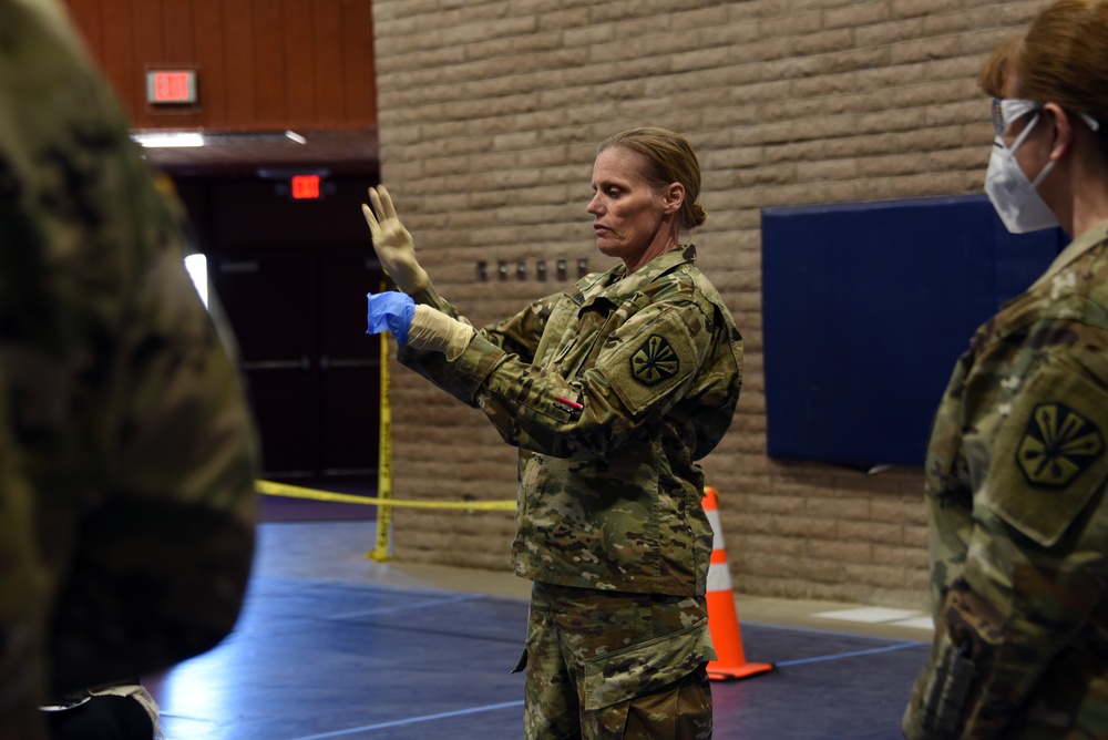 AZNG Medics work with the Hopi EOC