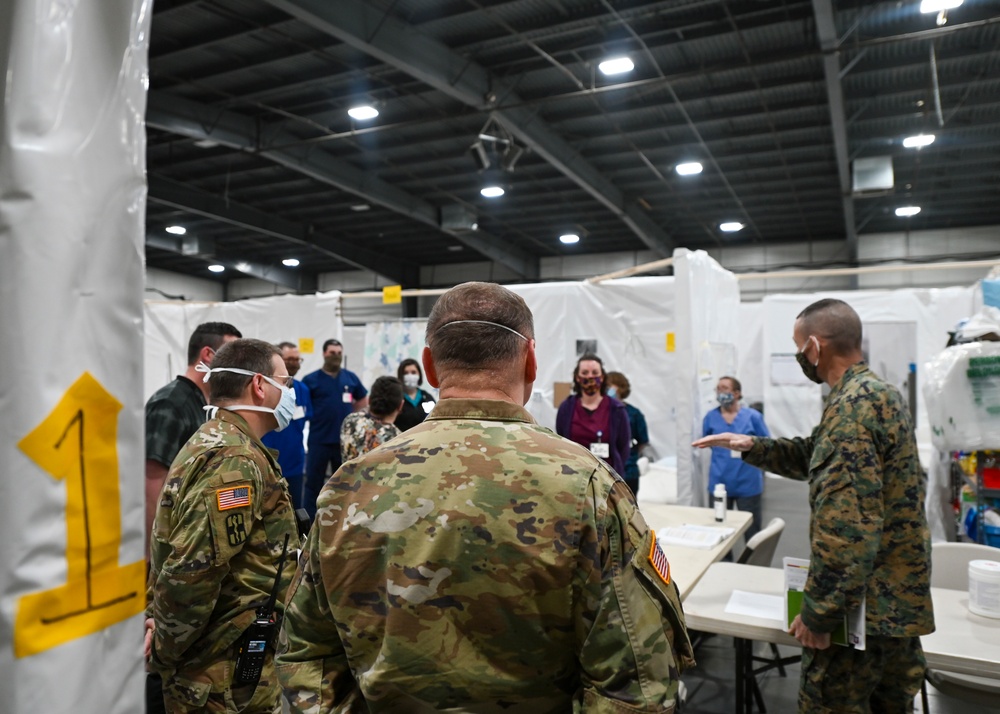 USMC senior leader visits VTNG leadership and alternative healthcare facility