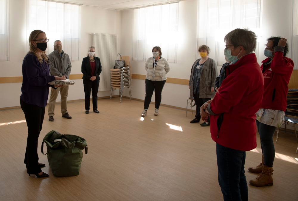 Saber Nation, DRK donate masks to community members