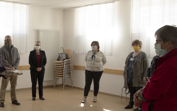 Saber Nation, DRK donate masks to community members