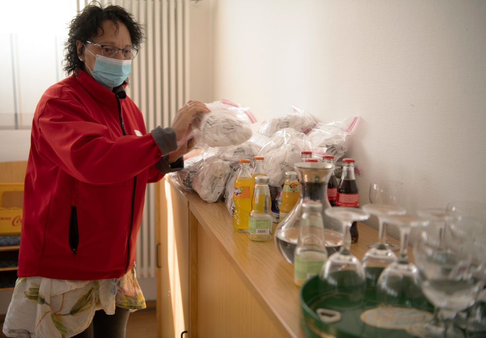 Saber Nation, DRK donate masks to community members