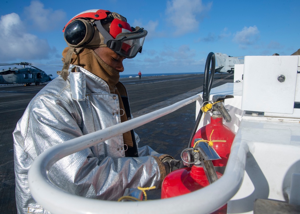 USS Harry S. Truman (CVN 75) transits the Atlantic Ocean