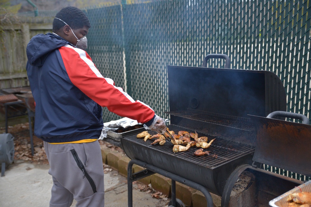 Training Support Center Holds Unconventional Command Picnic