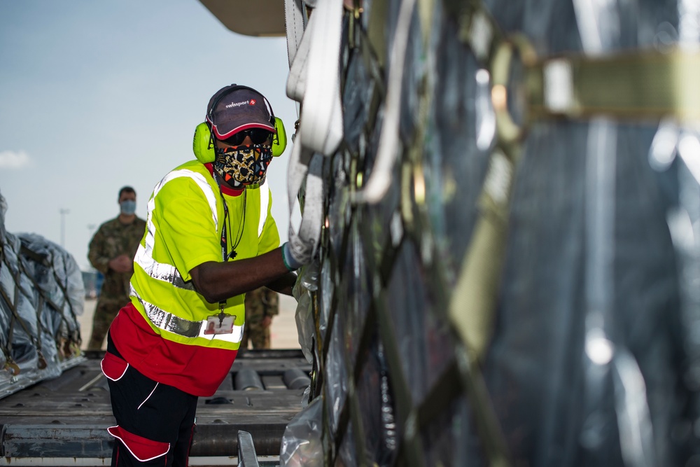 37th Airlift Squadron delivers Navy medical supplies to Ghana