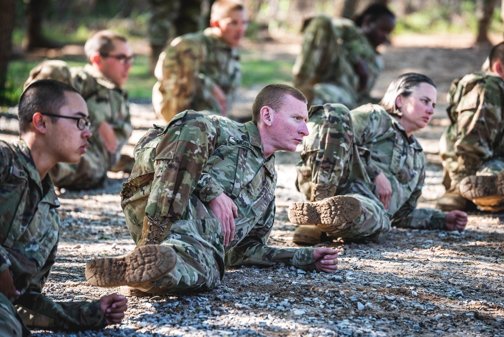 Basic Combat Trainees Complete Obstacle Course on Fort Sill