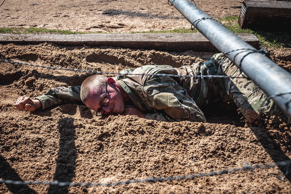 Basic Combat Trainees Complete Obstacle Course on Fort Sill