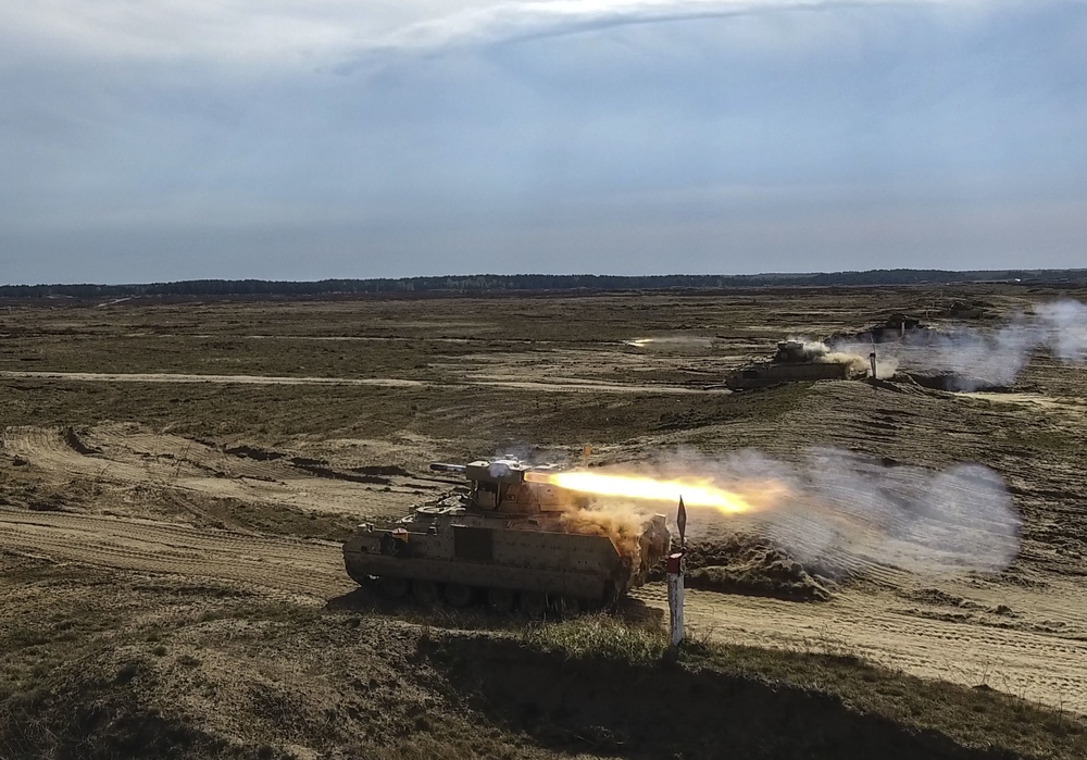 Top Gunner Crews from the 2ABCT awarded, shoot TOW missile