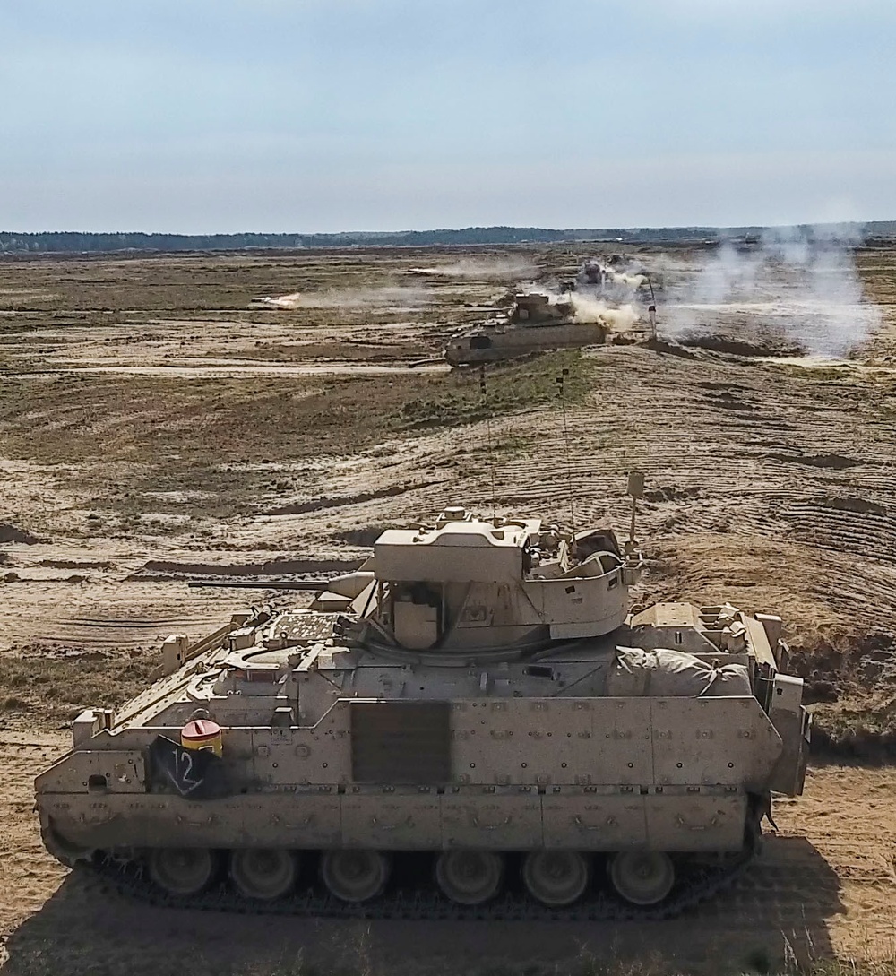 Top Gunner Crews from the 2ABCT awarded, shoot TOW missile