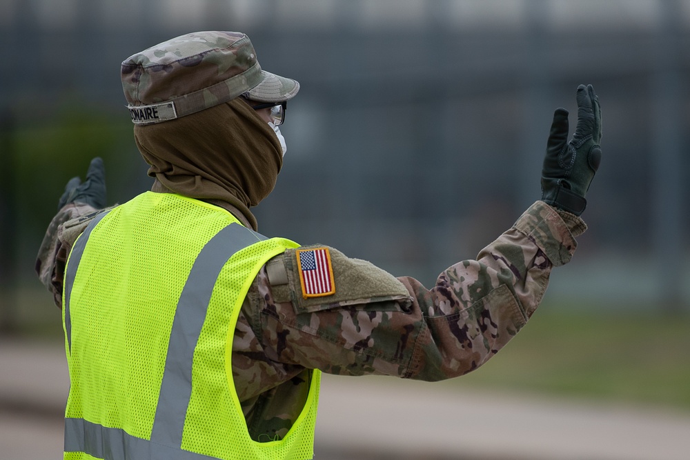 Oklahoma National Guardsmen support Oklahoma COVID-19 testing in Yukon