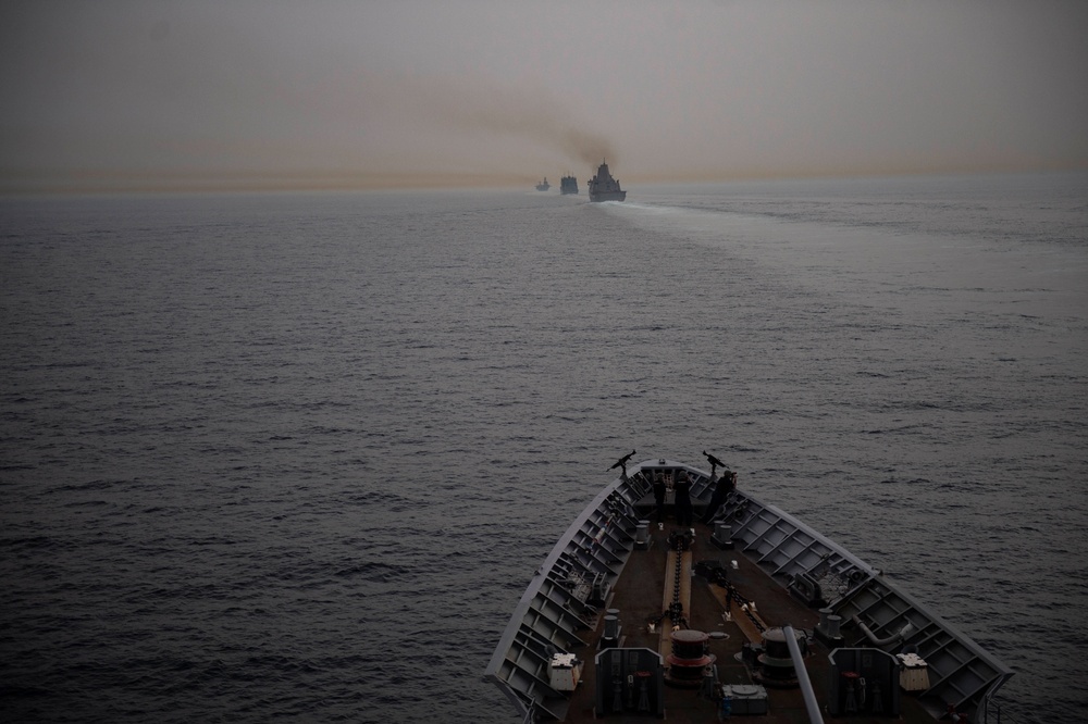 Vella Gulf Transits the Strait of Hormuz