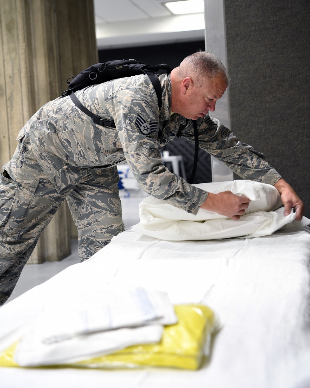 146th AW Airmen set up federal medical station in Redding