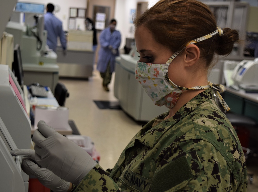 Medical Lab Professionals Week a Testament to the Testers at NMRTC Bremerton