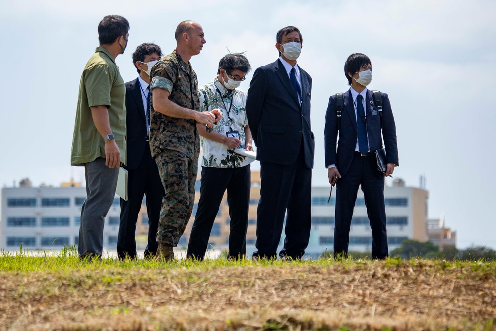 US Marines host Okinawa Vice-Governor Jahana
