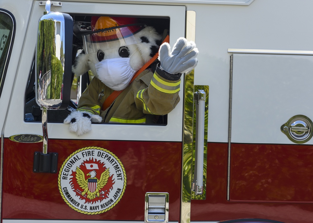 Yokosuka’s Ikego Elementary School Hosts Month of the Military Child Motorcade