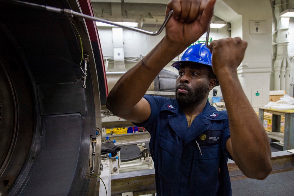 Ike Conducts Operations in the Red Sea