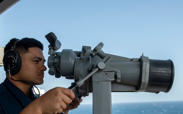 Ike Conducts Operations in the Red Sea