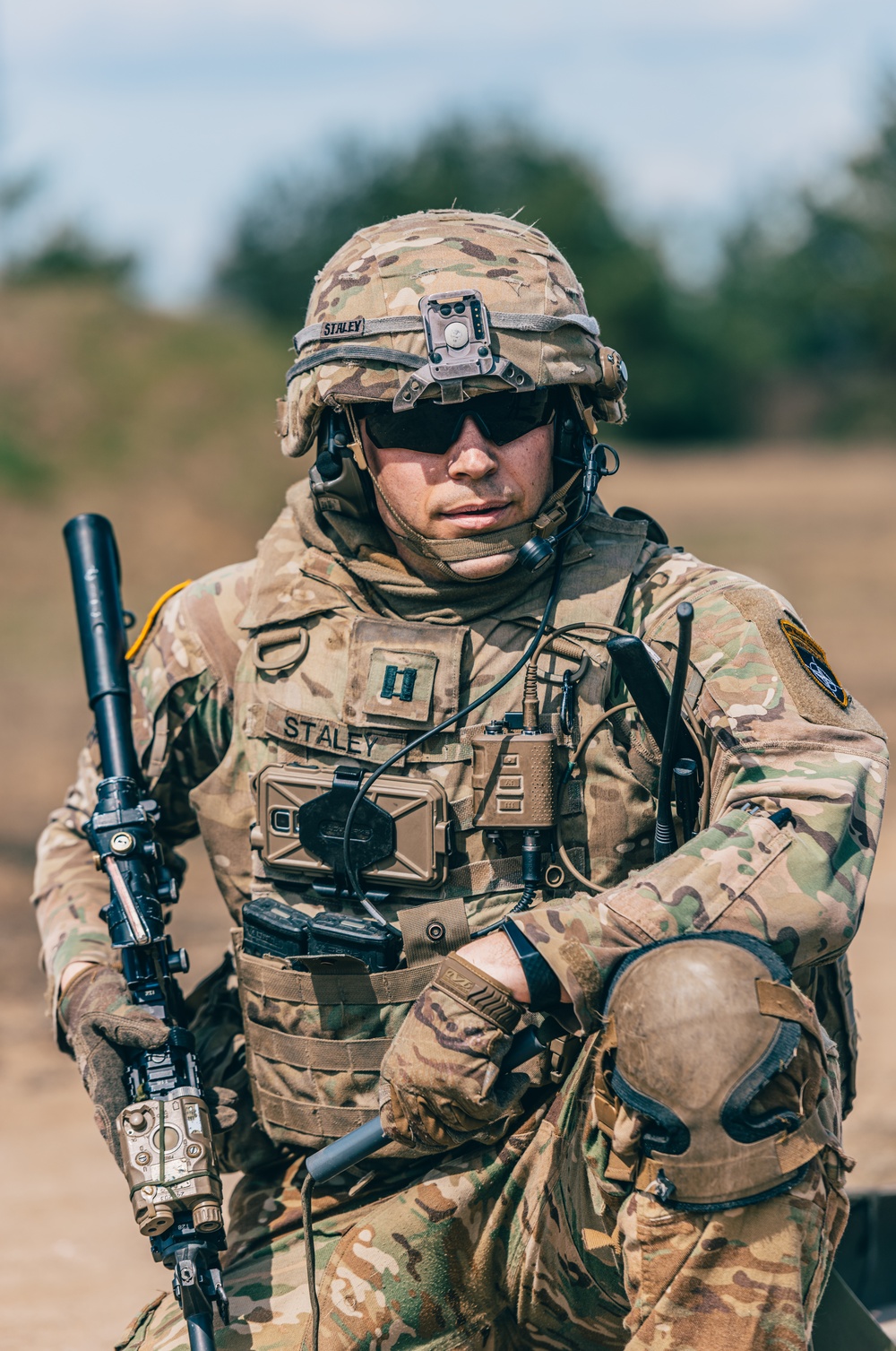 3/2 Soldiers conduct an assault course during NATO BG-P