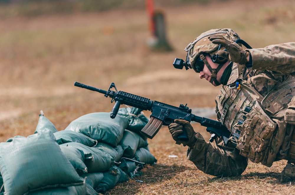 3/2 Soldiers conduct an assault course during NATO BG-P