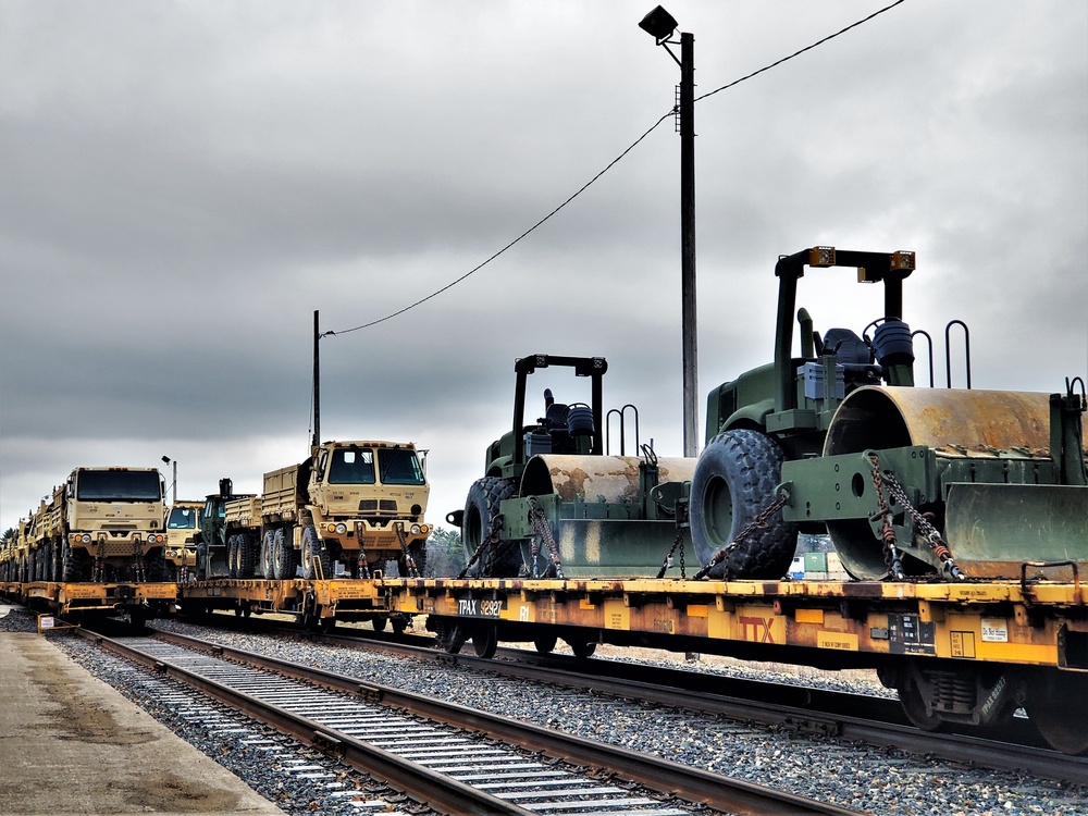 Fort McCoy supports rail movement for deploying Army Reserve unit