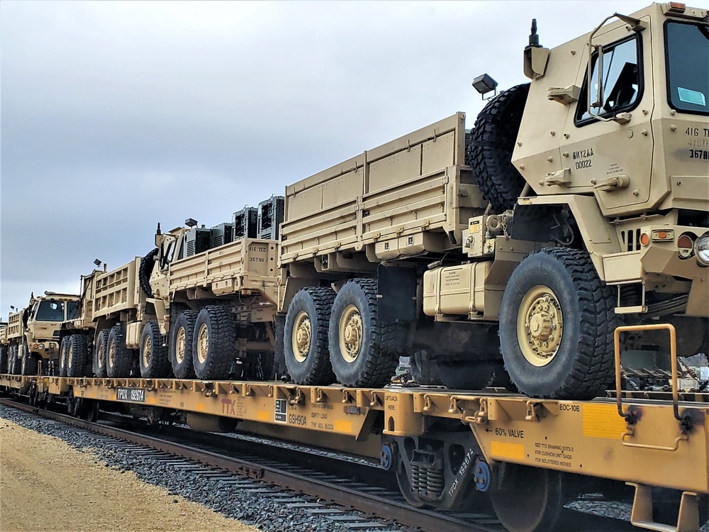 Fort McCoy supports rail movement for deploying Army Reserve unit