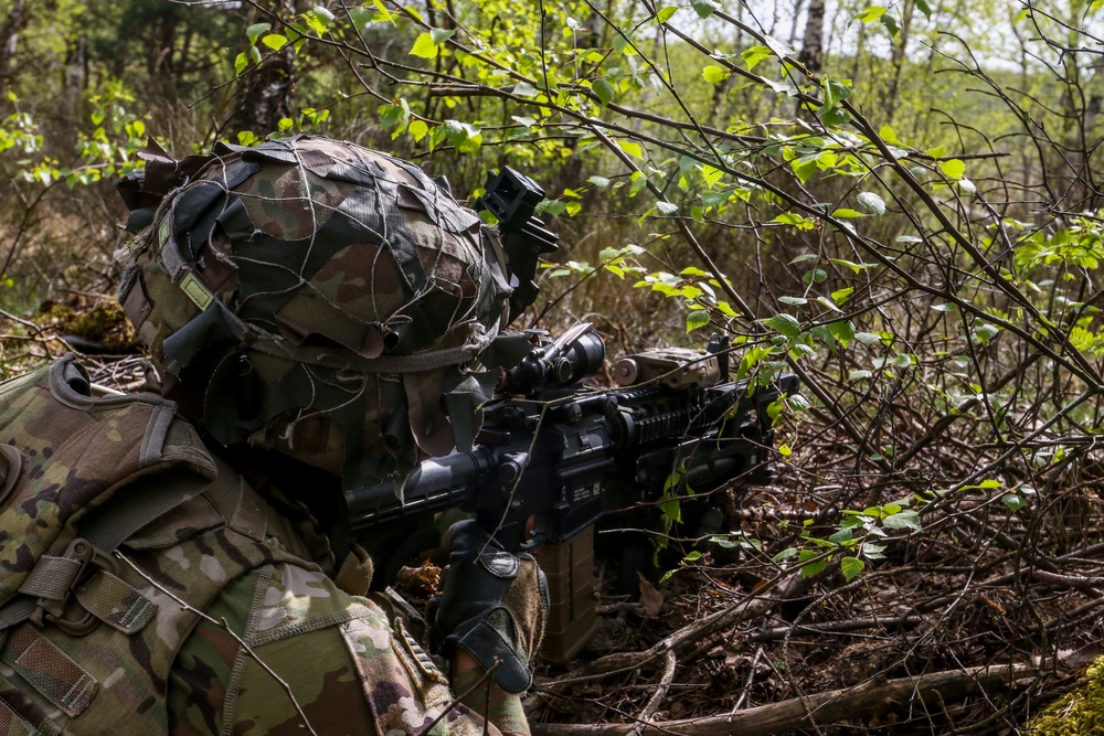 173rd Airborne Brigade conducts field exercise