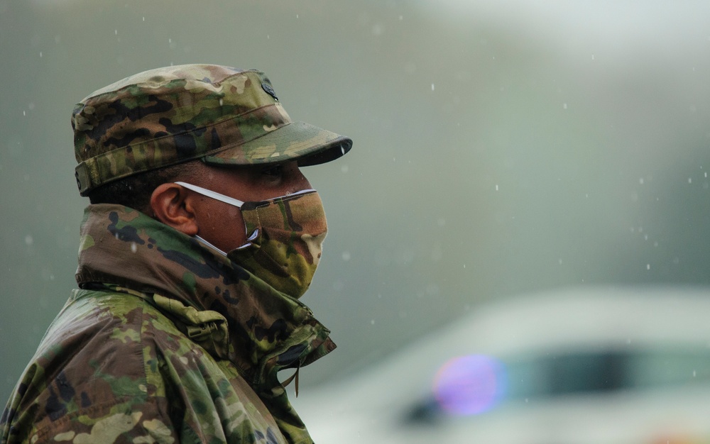 Delaware National Guard assists Food Bank of Delaware