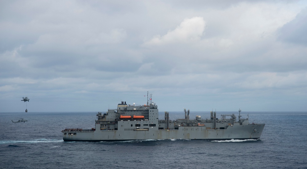 USS Harry S. Truman (CVN 75) transits the Atlantic Ocean