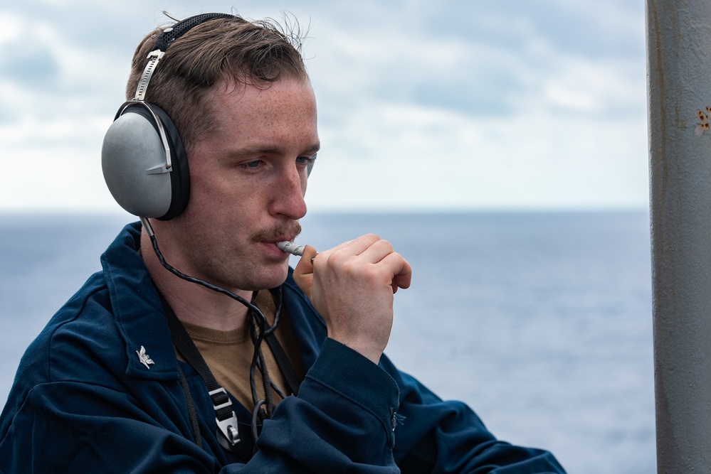 USS Harry S. Truman (CVN 75) transits the Atlantic Ocean