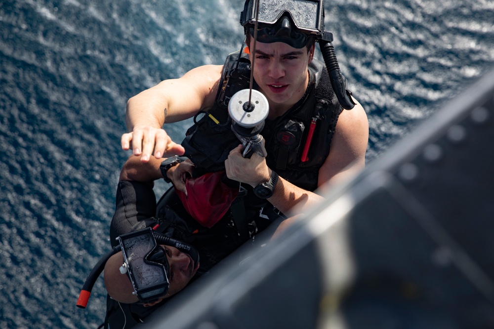 SAR Jumps, USS Bataan (LHD 5)