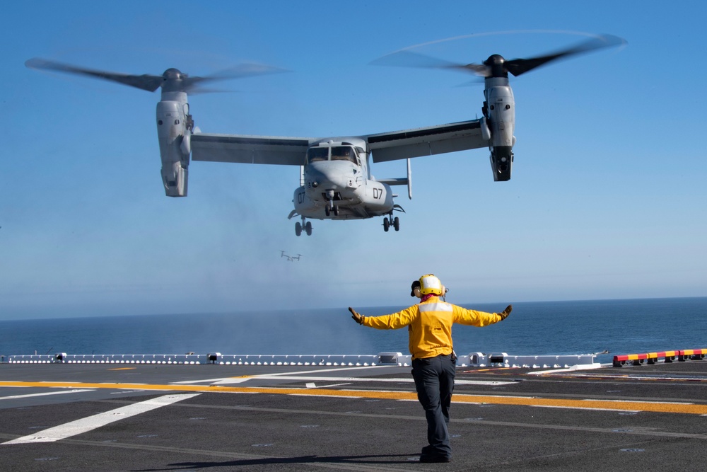 Dvids Images Uss Essex Underway Operations Image 2 Of 7 2035