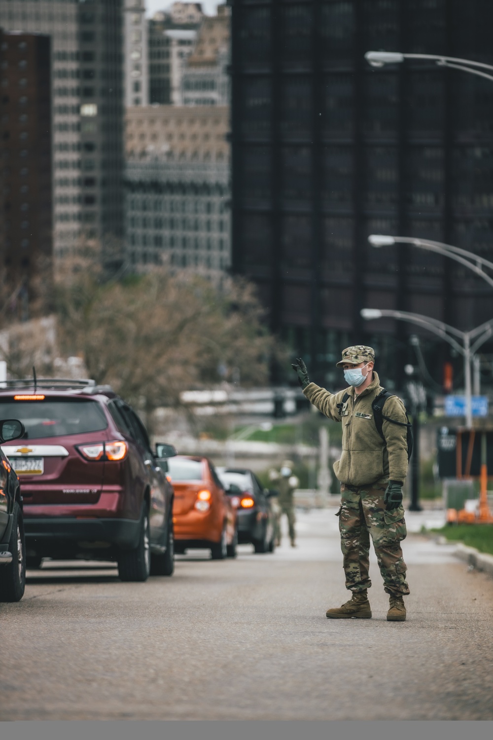 128th Brigade Support Battalion assists in Food Bank distribution