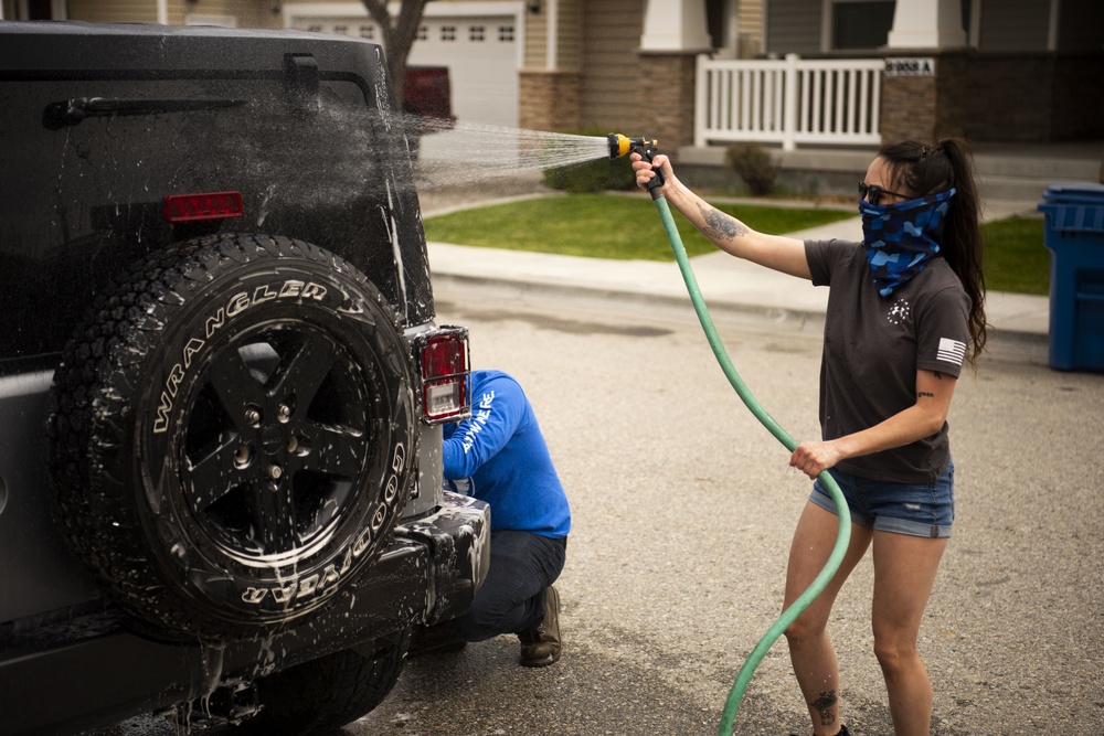 Airmen help local families, strengthens community