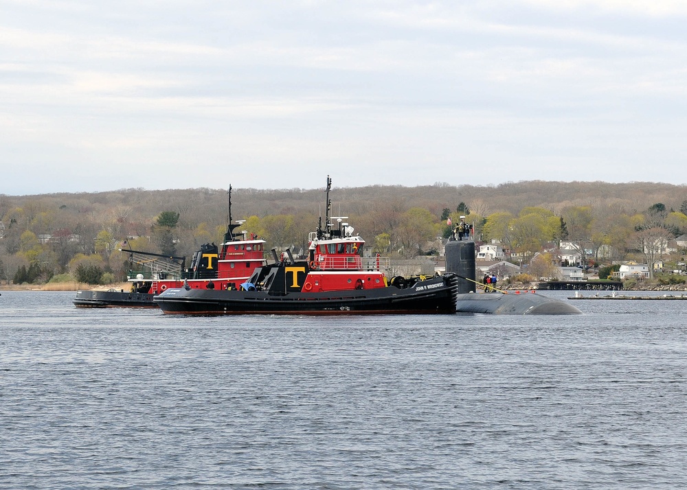 USS Hartford (SSN 768) returns to SUBASE New London