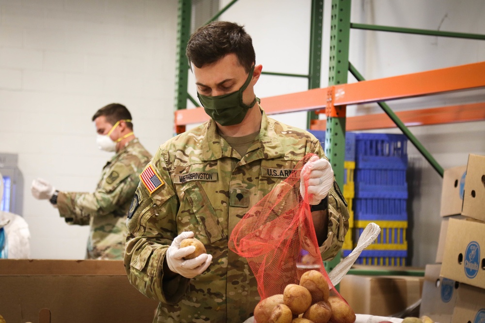 NCNG Assist Local Food Banks During COVID-19