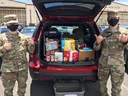 JBPHH Airmen support local Hawaiian community during COVID-19