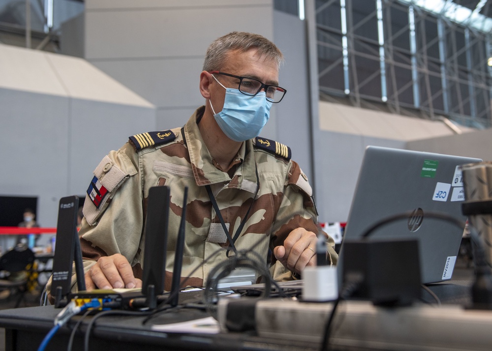 French Navy Captain Works with U.S. Navy Liaison Officers during the COVID-19 Response