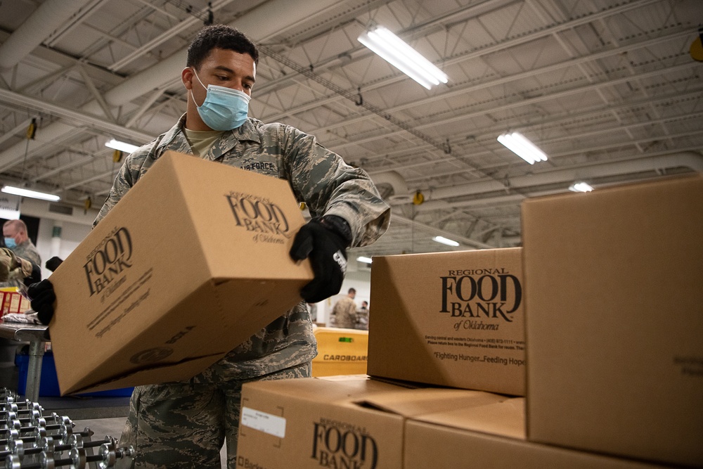 OK governor activates Oklahoma Guardsmen to support local food banks