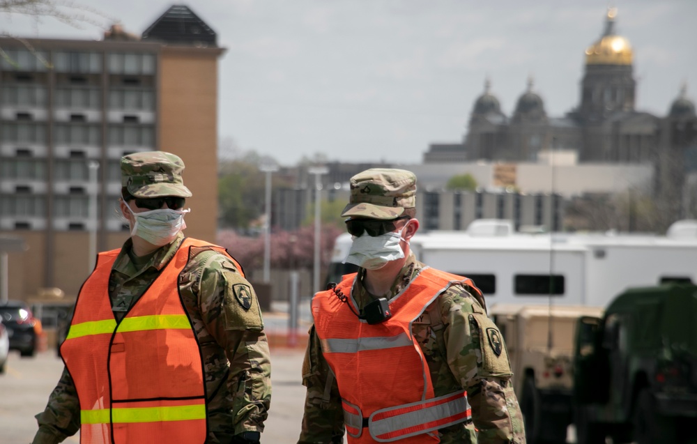 Iowa National Guard Soldiers support first drive-through COVID-19 testing site