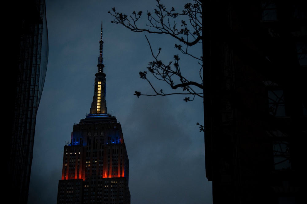 Empire State Building honors Coast Guard response to COVID-19