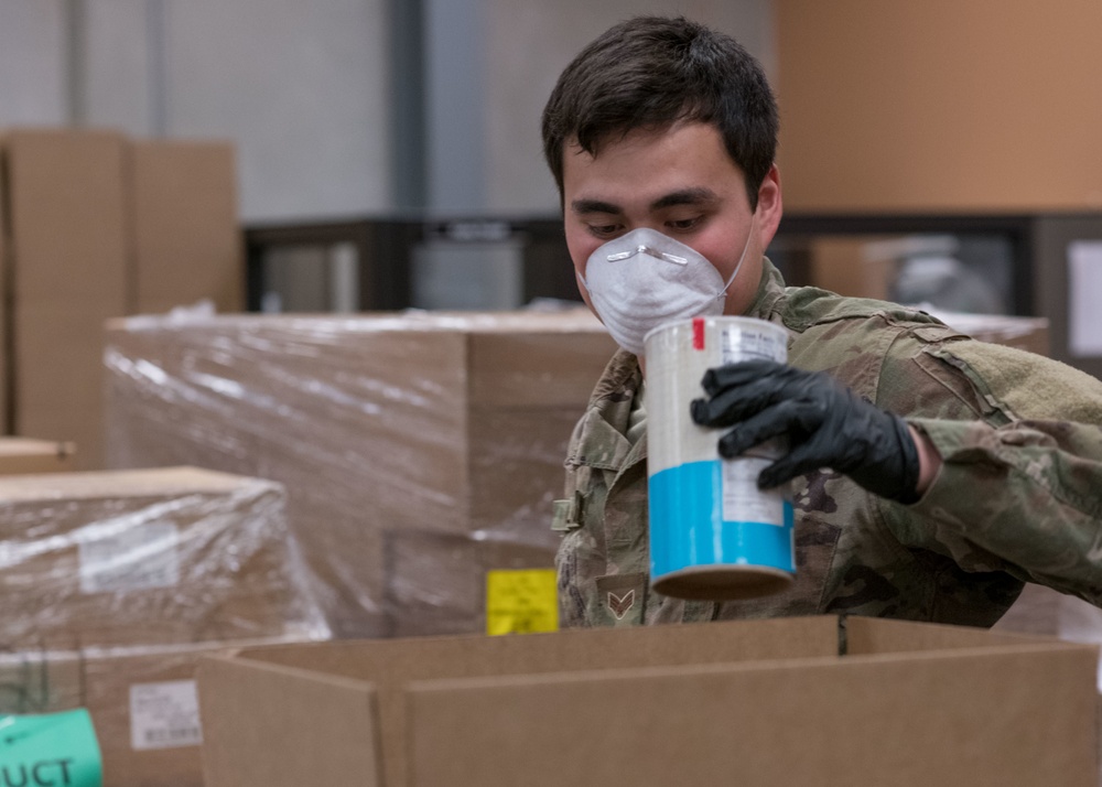 OKNG Airmen Support Local Food Bank During COVID-19