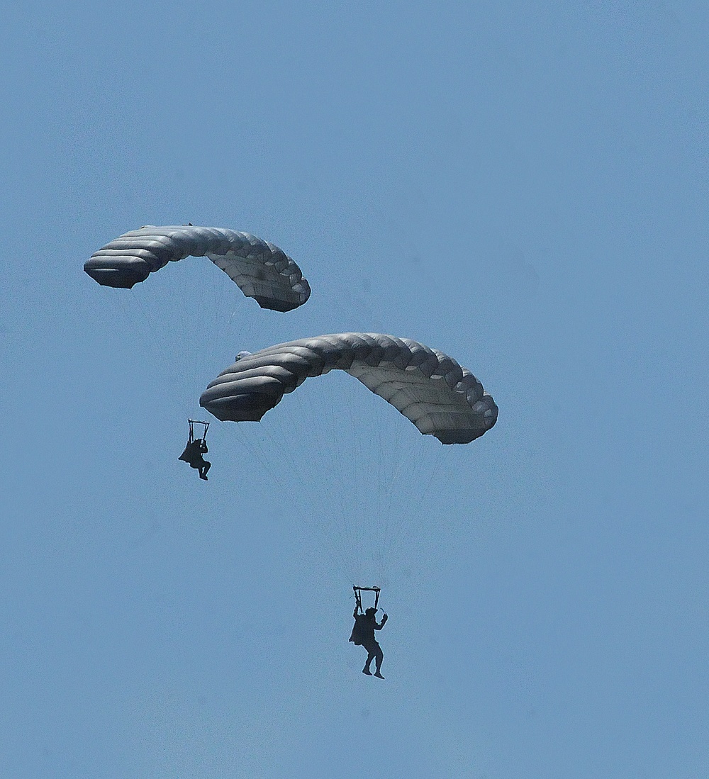 Parachute rigger school jumpers once again fly skies over Pickett
