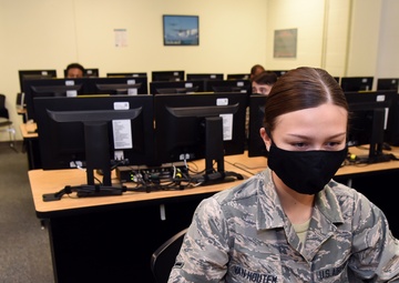Electronic Signals moves virtual due to COVID-19