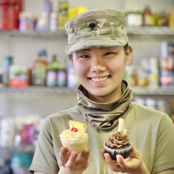 Army Reserve Soldier uses civilian skills to bring smiles to mobilized Soldiers