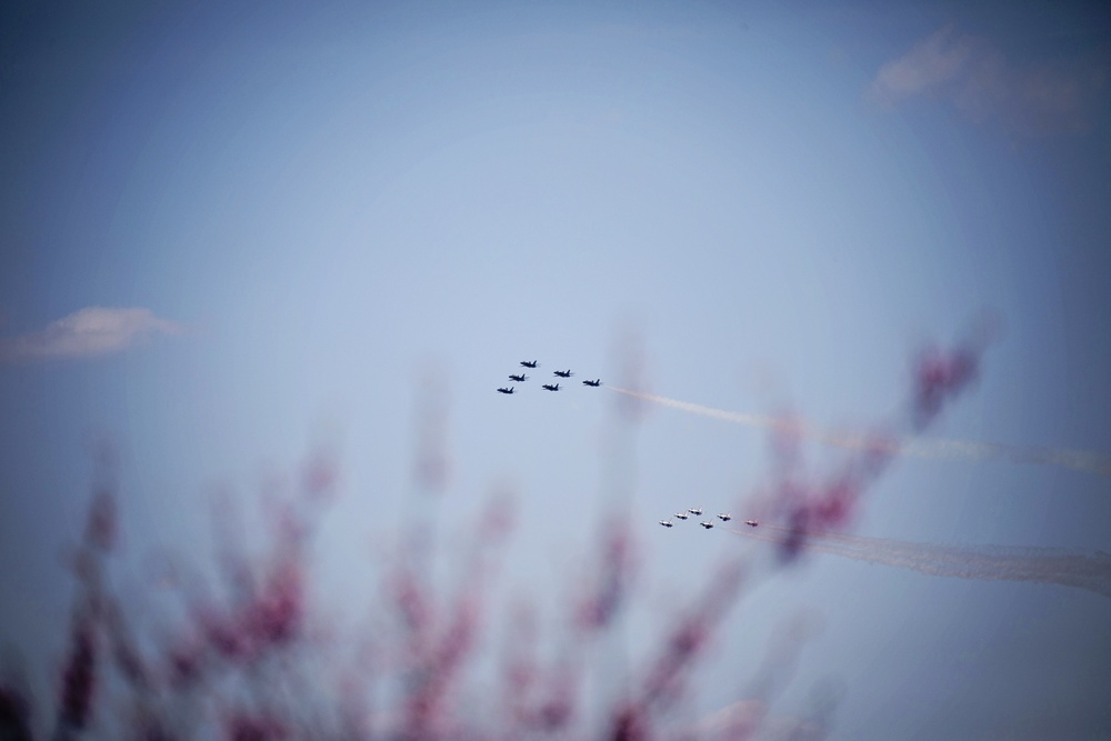 Thunderbirds and Blue Angels Demonstrate over Delaware in Support of First Responders