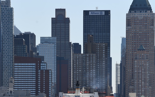 The Blue Angels and the Thunderbirds Salute New York COVID-19 Responders