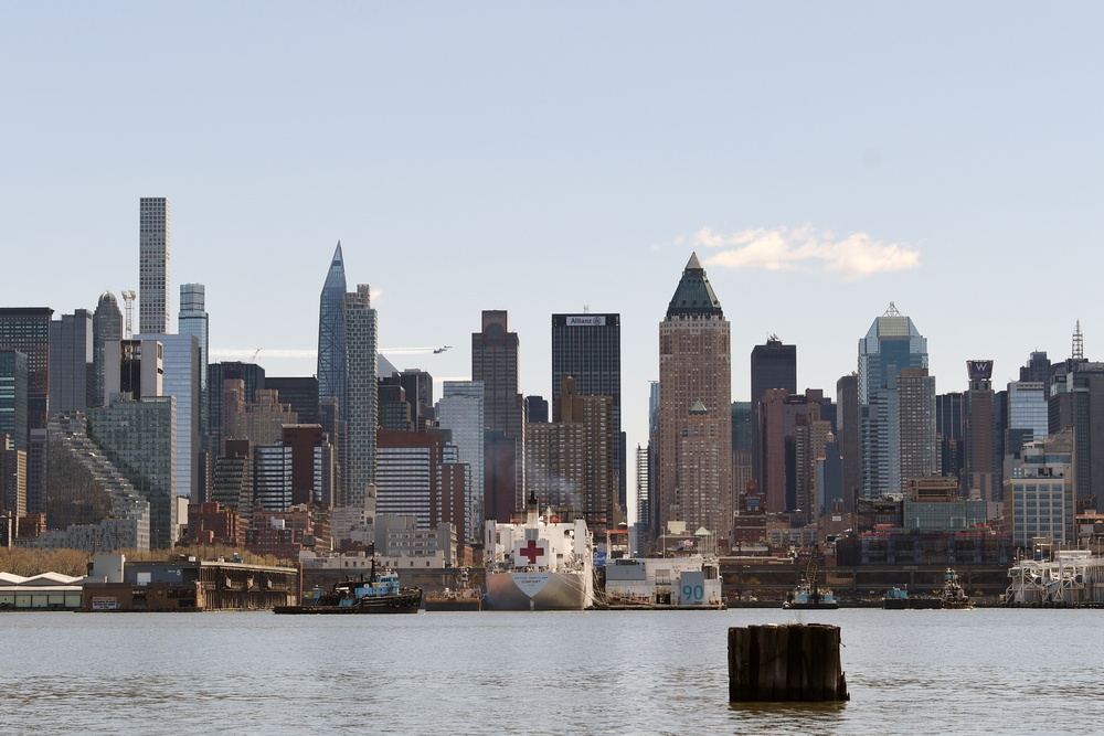 The Blue Angels and the Thunderbirds Salute New York COVID-19 Responders