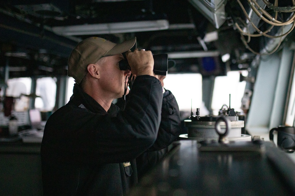 USS Barry underway operations near the Paracel Islands