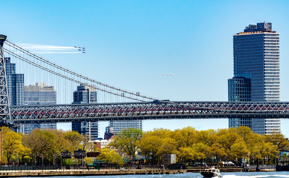 Blue Angels and Thunderbirds NYC Flyover