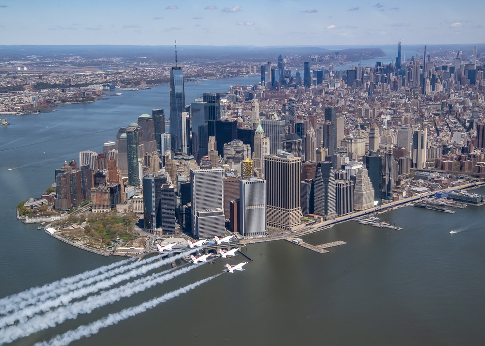 USAF Thunderbirds &amp; USN Blue Angels Perform America Strong Flyover