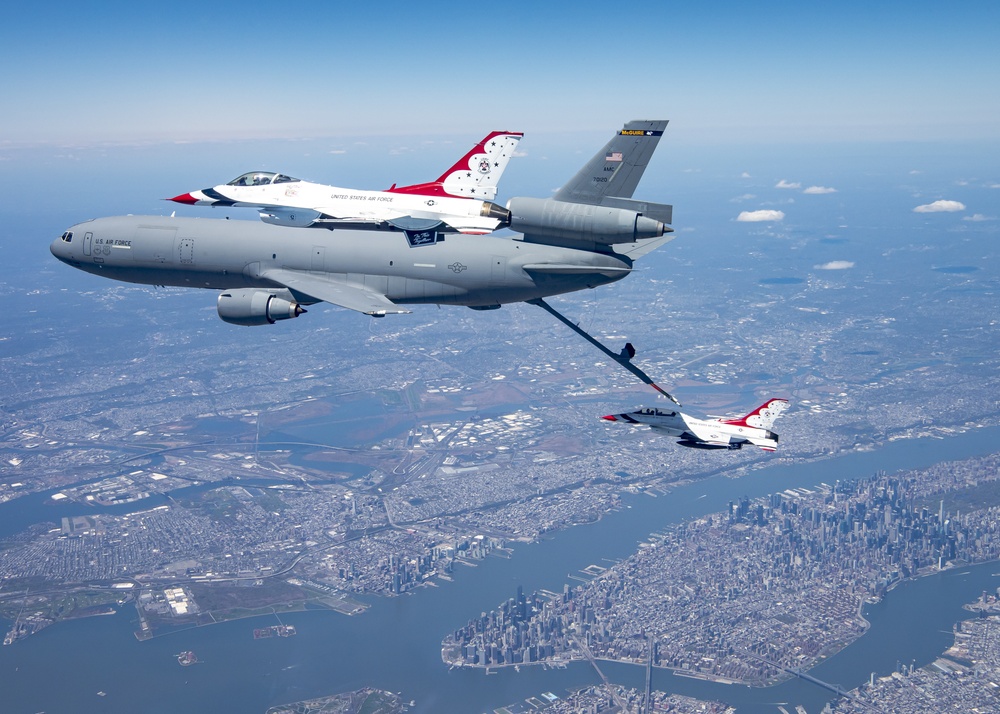 USAF Thunderbirds &amp; USN Blue Angels Perform America Strong Flyover